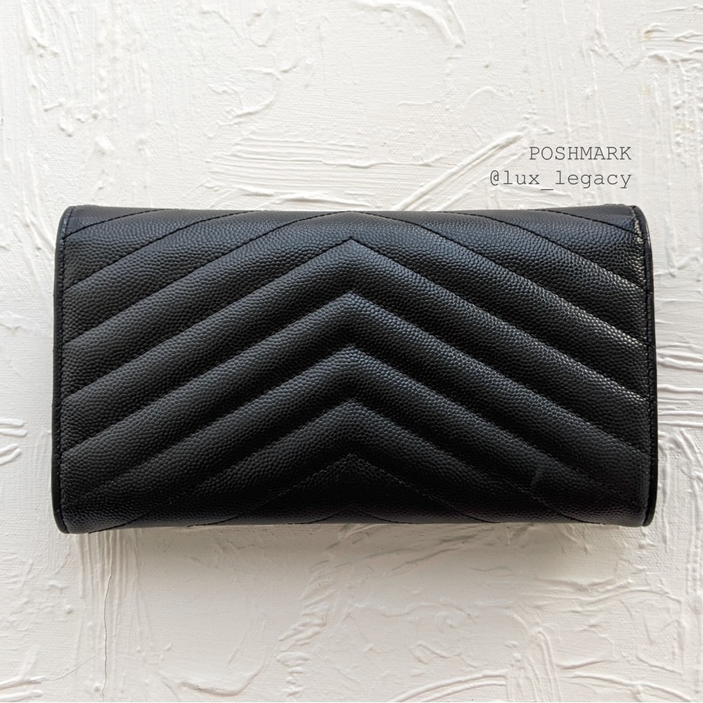 Yves Saint Laurent wallet - Picture 3 of 13